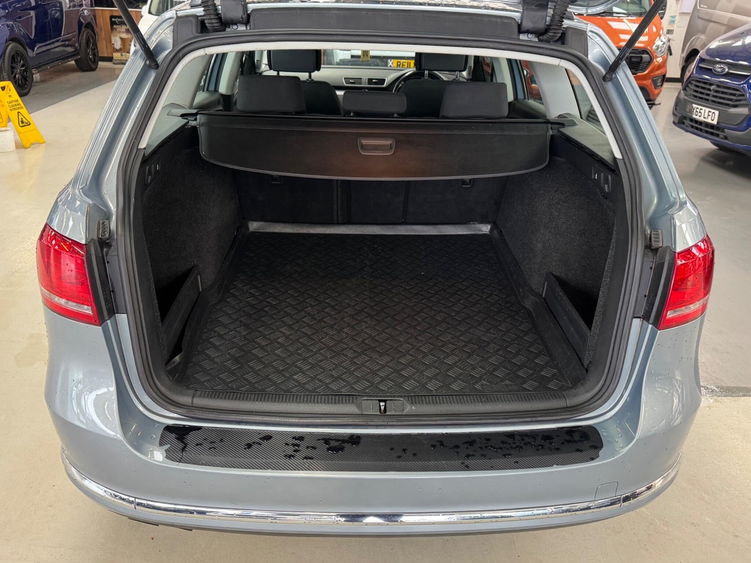 Used Volkswagen Passat 2012 for sale - 77882708: Photo 17