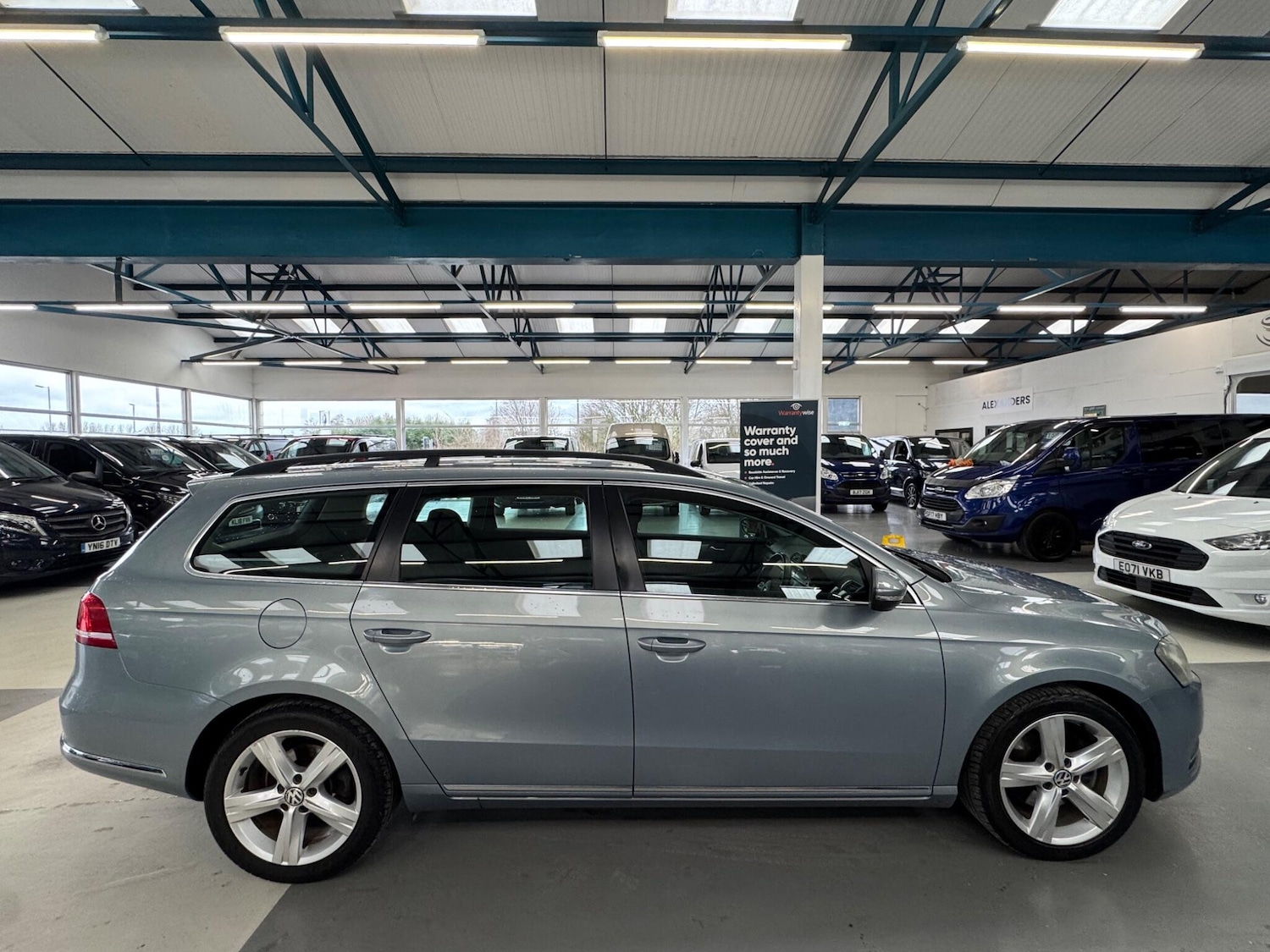 Used Volkswagen Passat 2012 for sale - 77882708: Photo 2