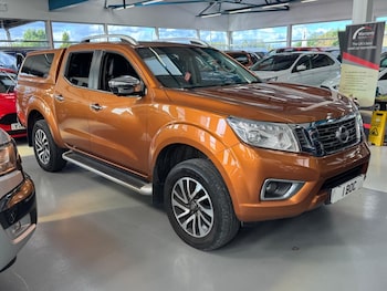 Used Nissan Navara 2018 for sale - 79576356: Photo