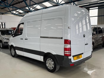 Used Mercedes-Benz Sprinter 2017 for sale - 77957401: Photo