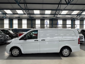 Used Mercedes-Benz Vito 2020 for sale - 79145787: Photo