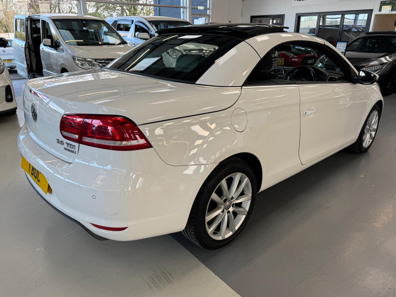 Used Volkswagen EOS for sale - 77497356: Photo 6