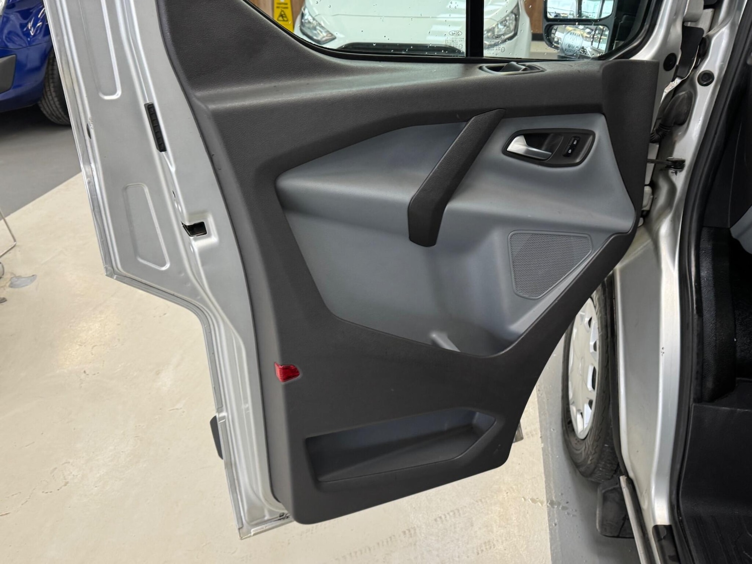 Used Ford Transit Custom 2016 for sale - 77455465: Photo 21