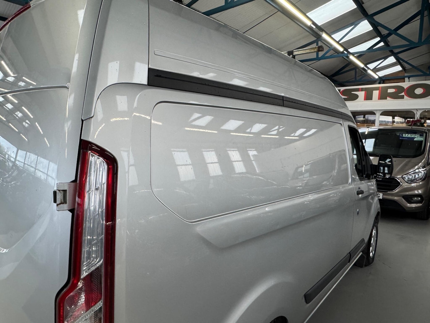 Used Ford Transit Custom 2016 for sale - 77455465: Photo 23