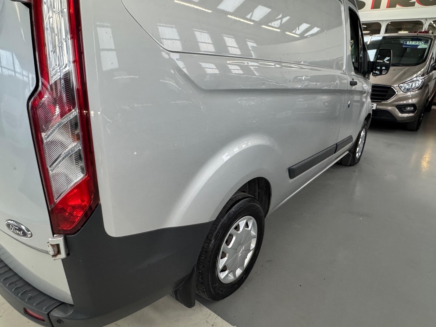 Used Ford Transit Custom 2016 for sale - 77455465: Photo 8