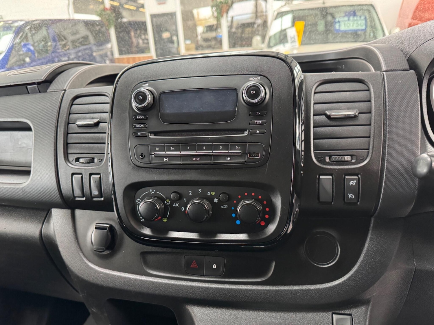 Used Vauxhall Vivaro 2019 for sale - 77982651: Photo 10