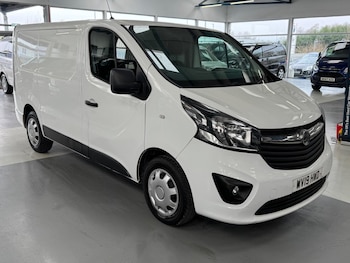 Vauxhall Vivaro feature image
