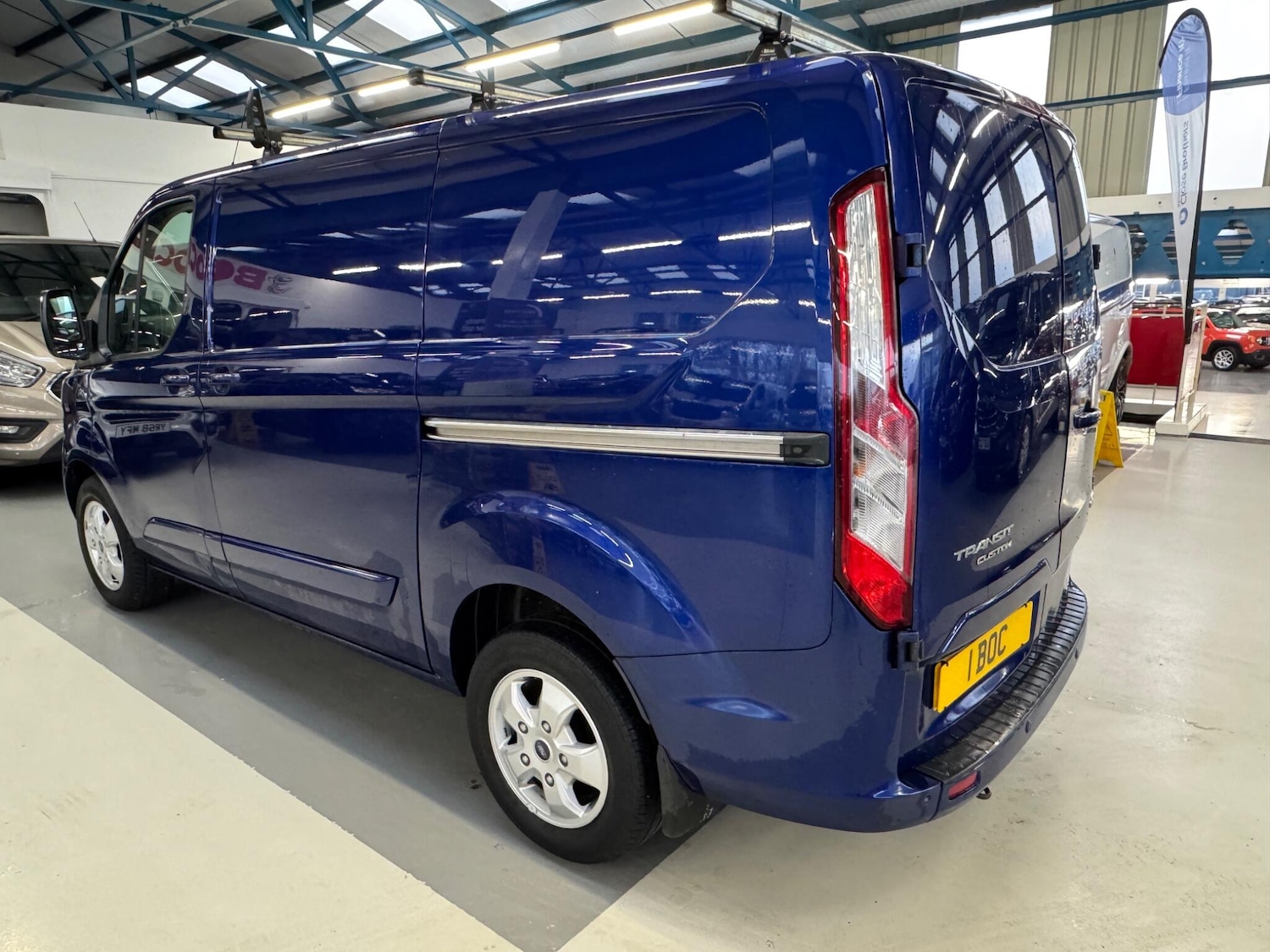 Used Ford Transit Custom 2017 for sale - 77364313: Photo 11