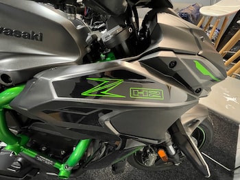 Used Kawasaki Z H2 2024 for sale - bike-77784521: Photo