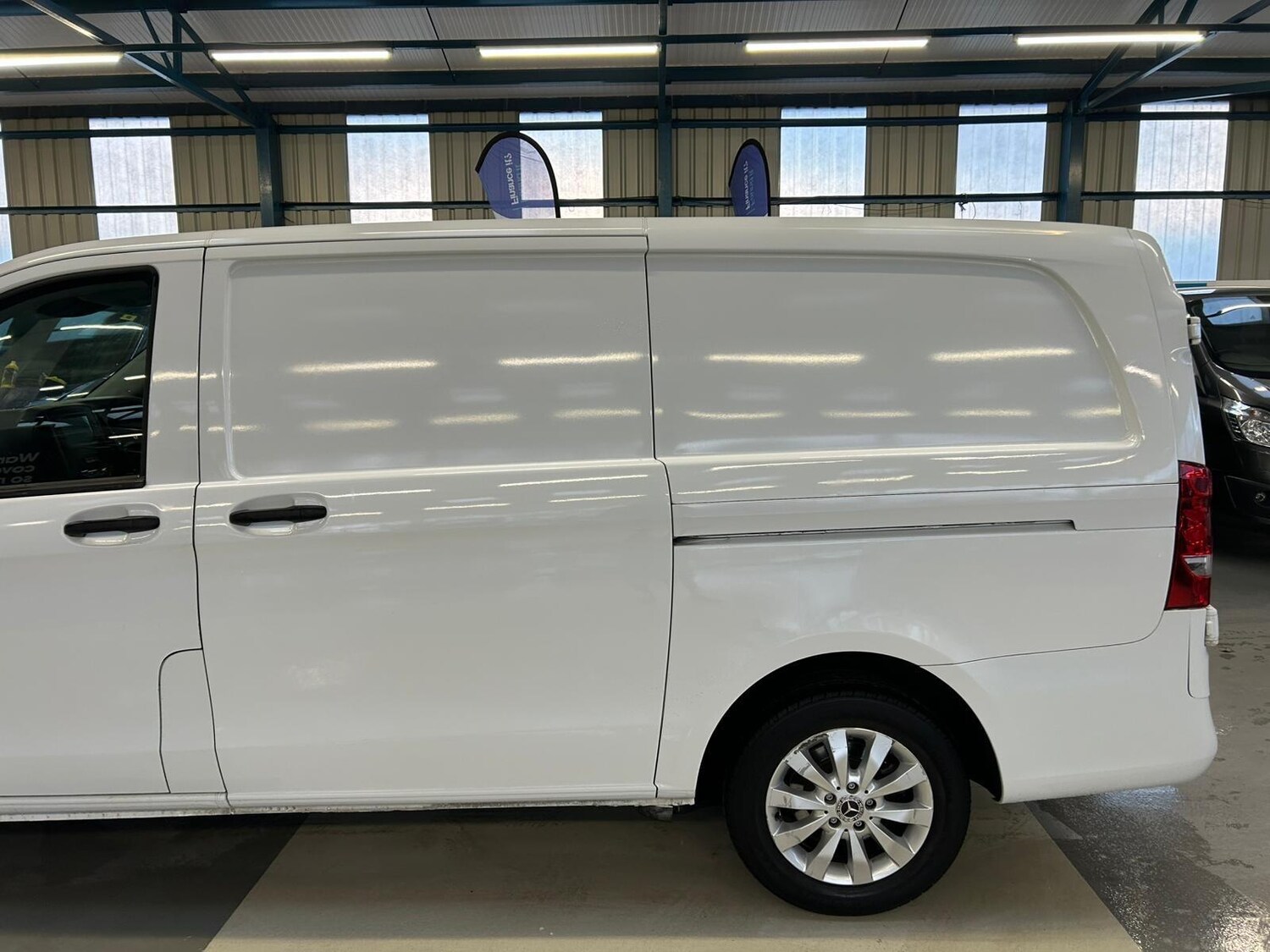 Used Mercedes-Benz Vito 2020 for sale - 77882222: Photo 6