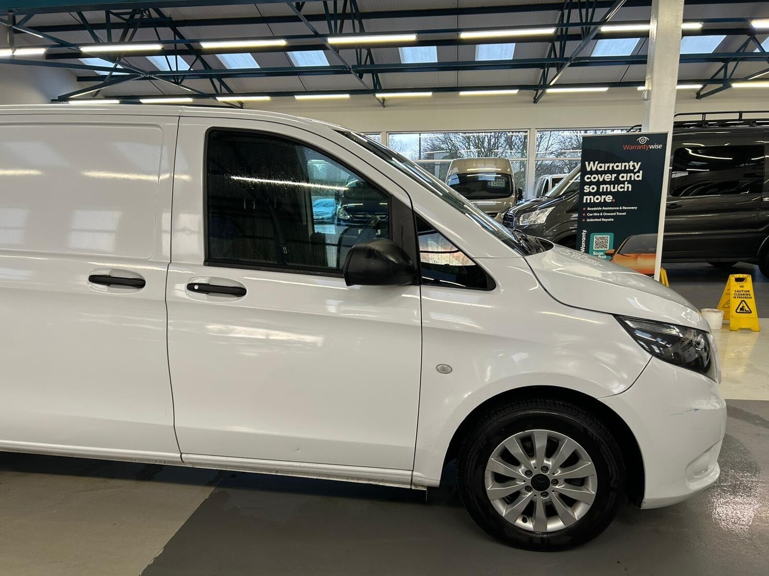 Used Mercedes-Benz Vito 2020 for sale - 77882222: Photo 9