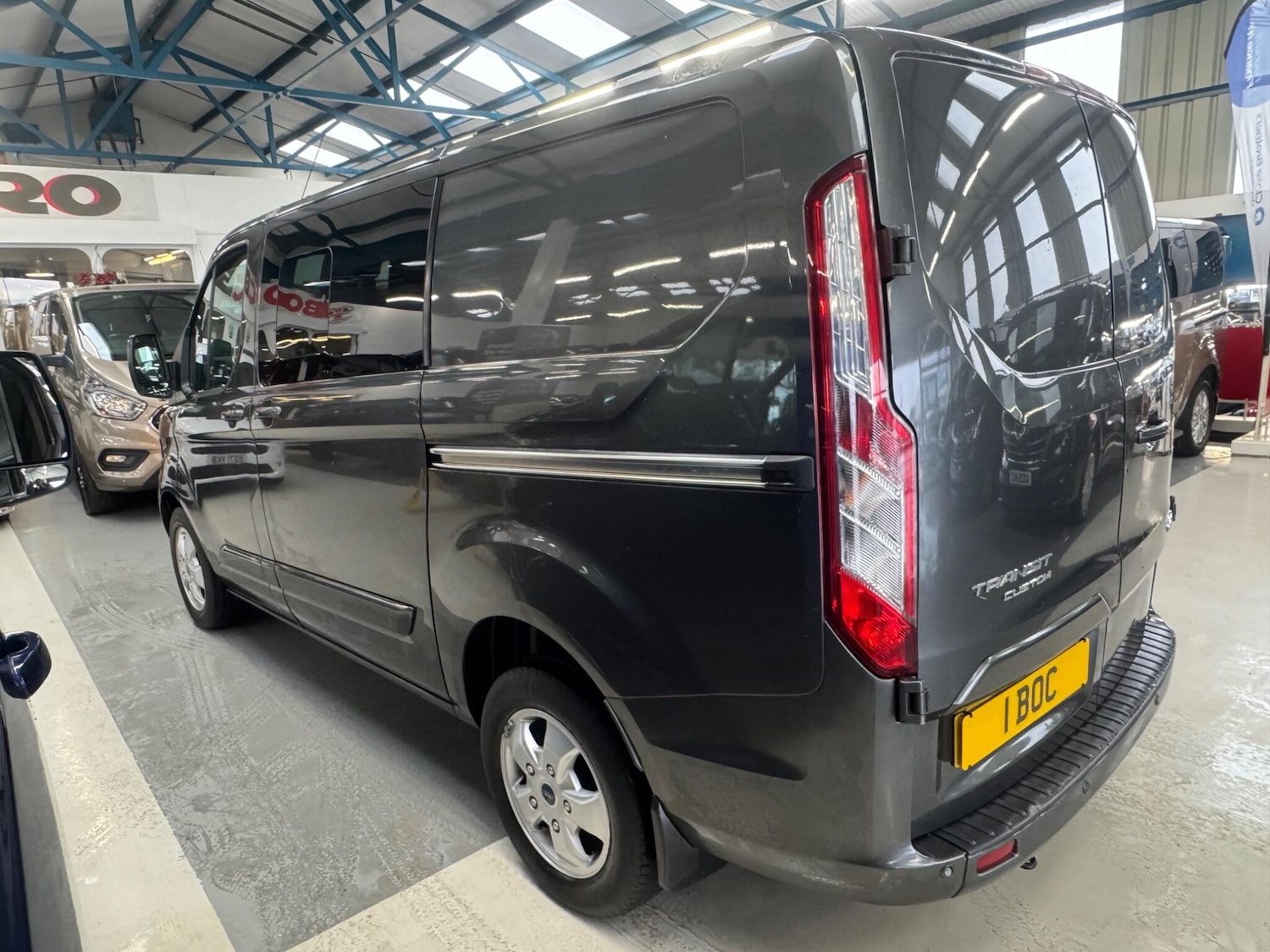 Used Ford Transit Custom 2018 for sale - 77467923: Photo 7