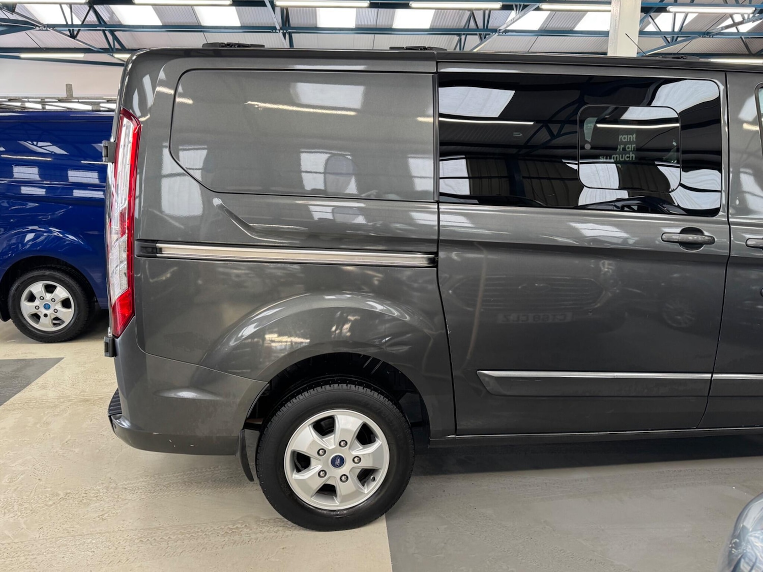 Used Ford Transit Custom 2018 for sale - 77467923: Photo 9