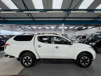 Used Mitsubishi L200 2015 for sale - 79590815: Photo