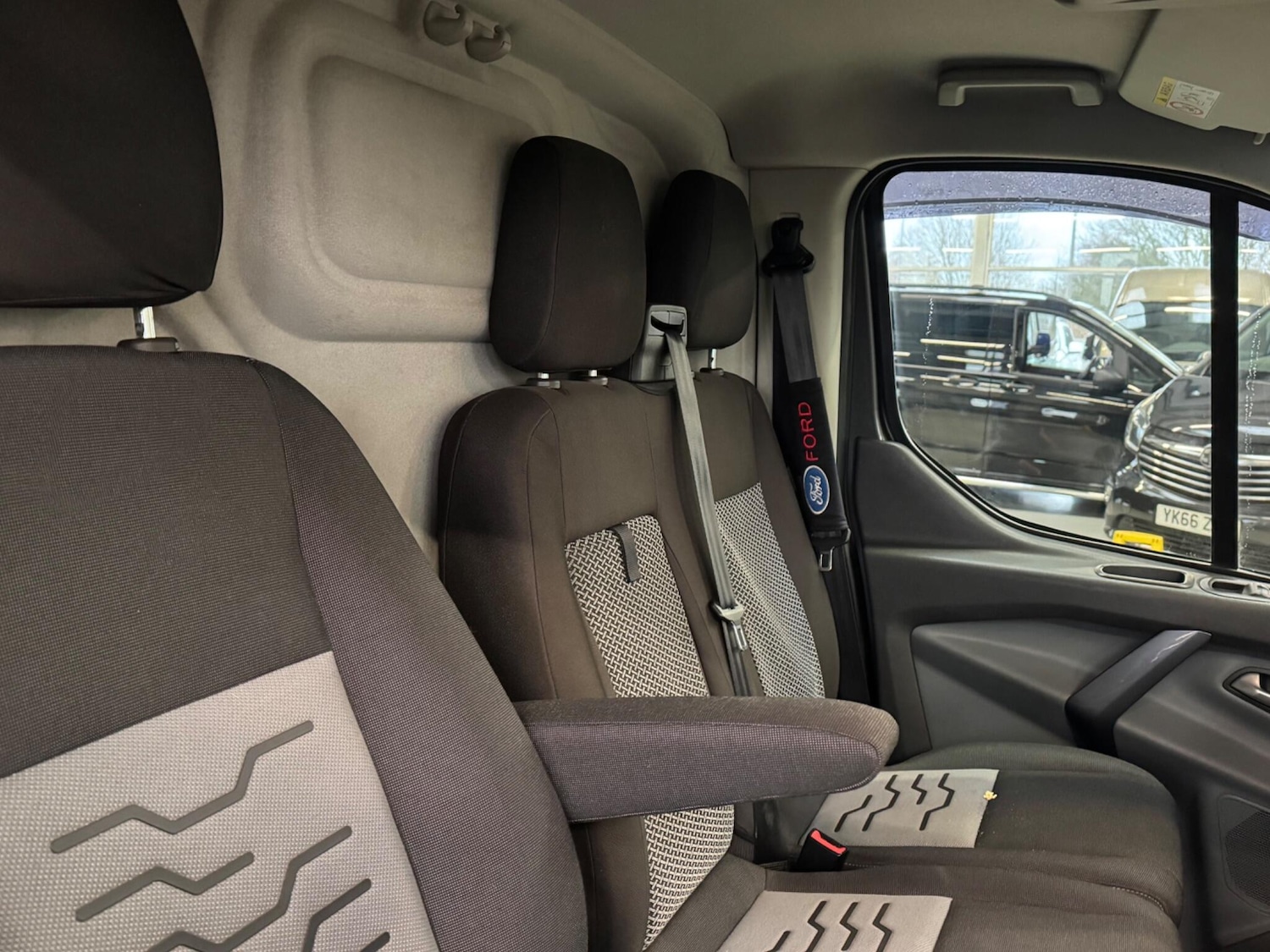 Used Ford Transit Custom 2017 for sale - 77364337: Photo 11