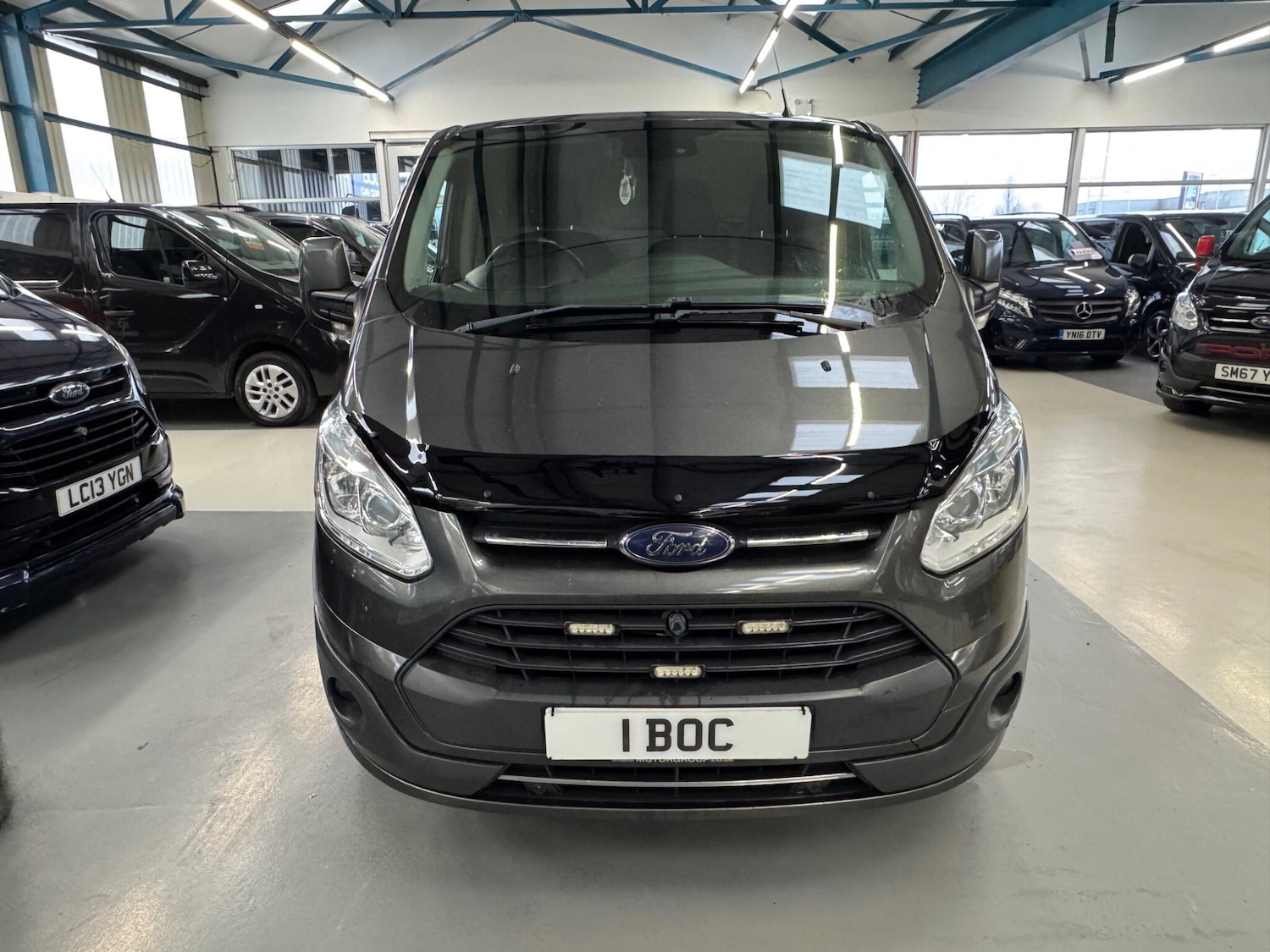 Used Ford Transit Custom 2017 for sale - 77364337: Photo 2