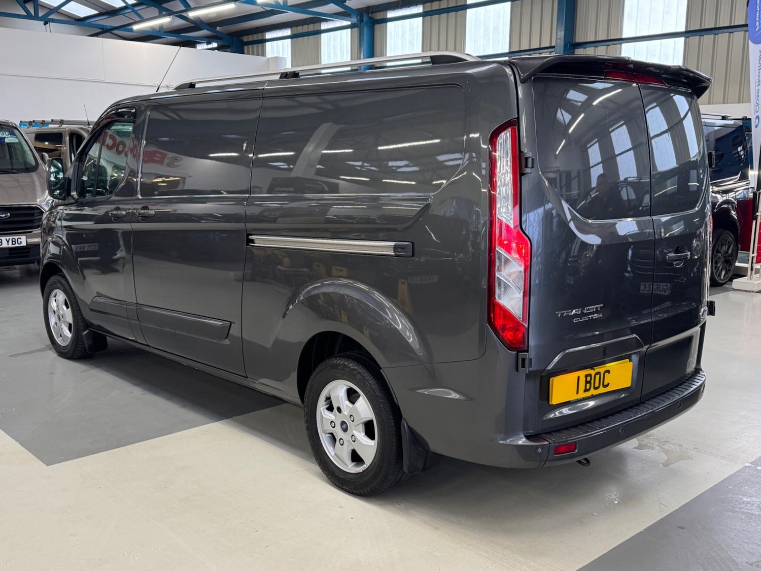 Used Ford Transit Custom 2017 for sale - 77364337: Photo 7