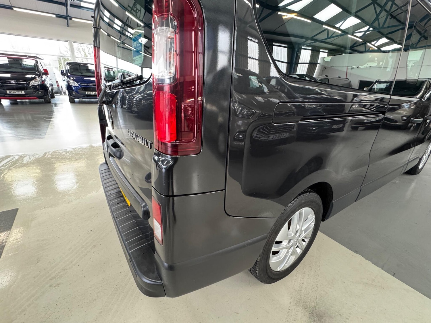 Used Renault Trafic 2018 for sale - 77598115: Photo 14