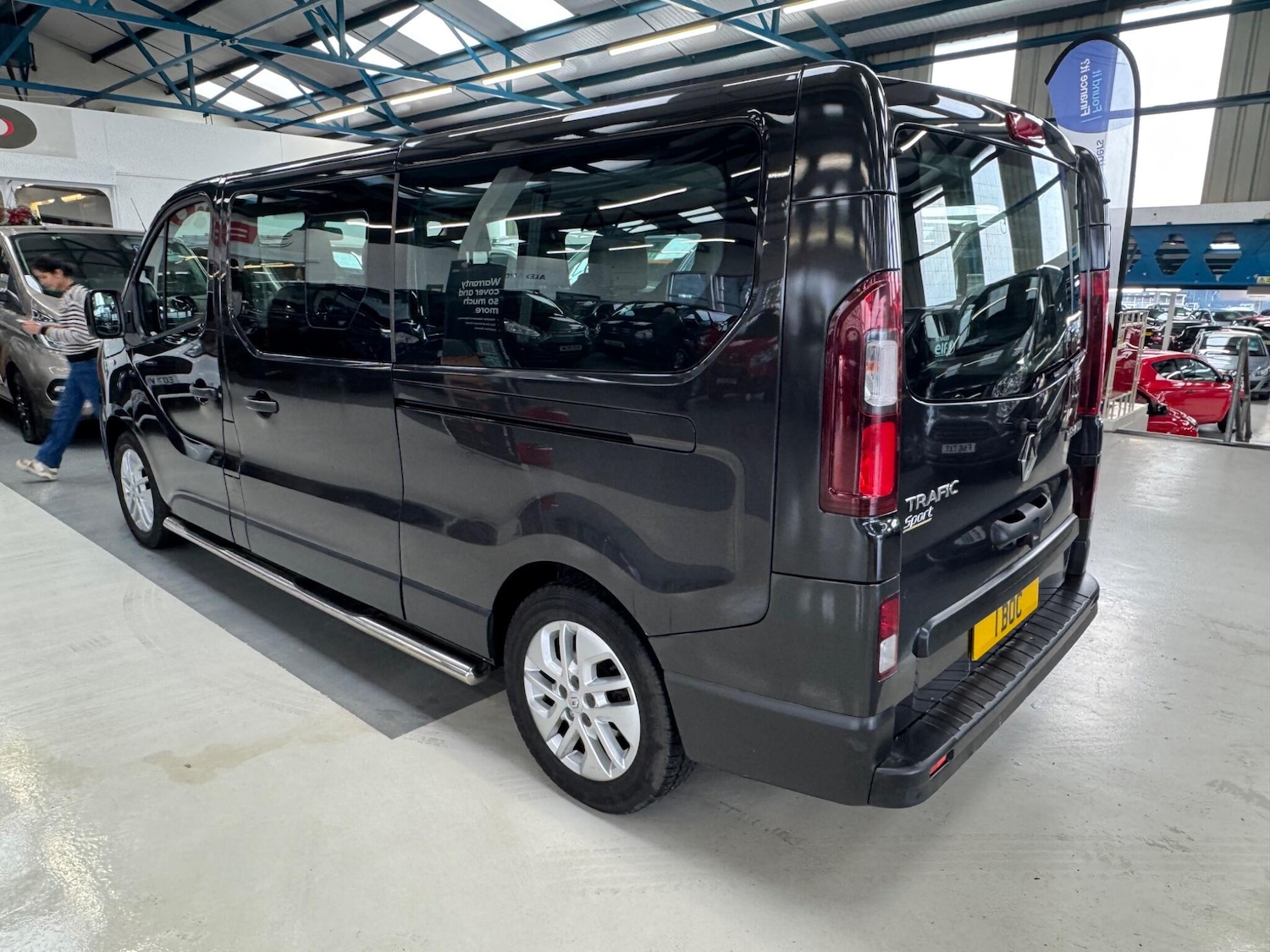 Used Renault Trafic 2018 for sale - 77598115: Photo 9