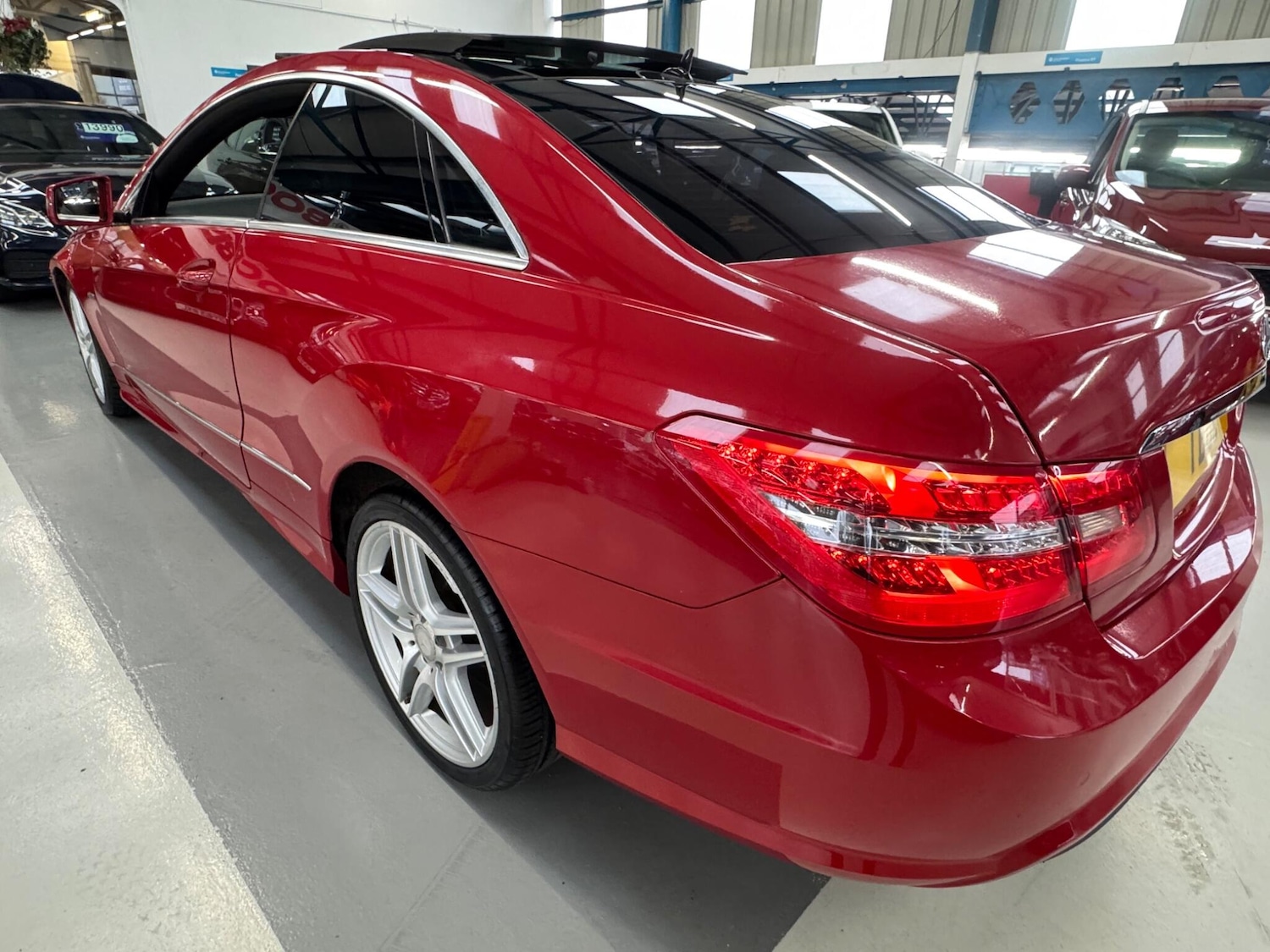 Used Mercedes-Benz E Class for sale - 77599158: Photo 12