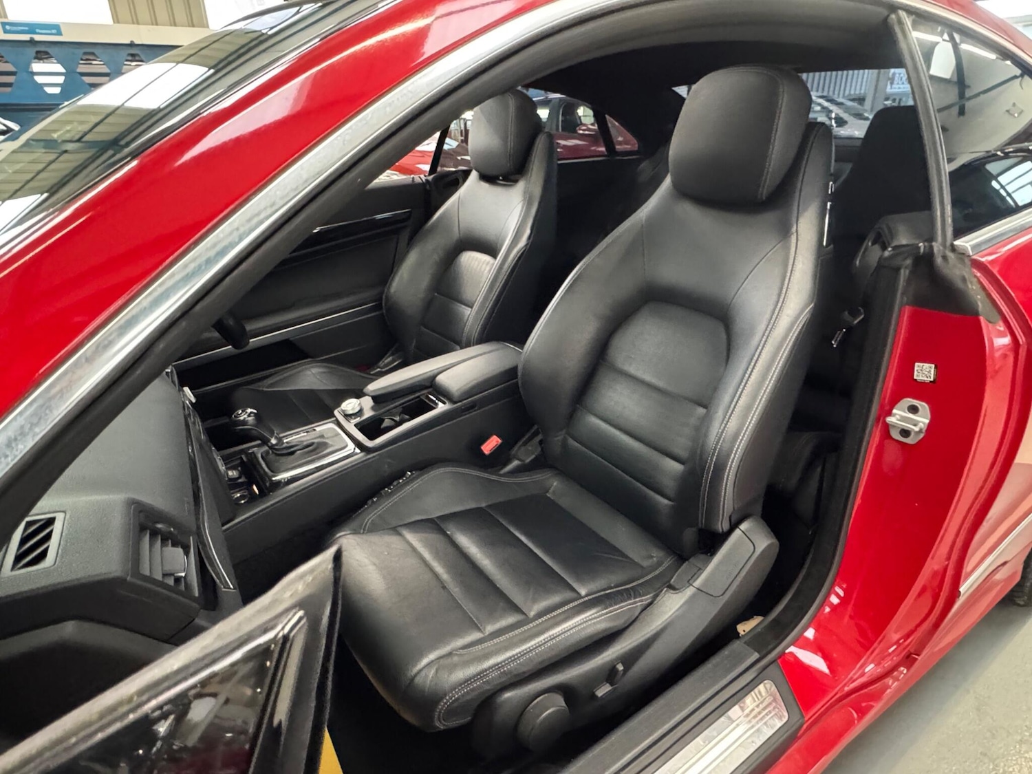 Used Mercedes-Benz E Class for sale - 77599158: Photo 14