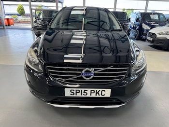 Used Volvo XC60 2015 for sale - 79521616: Photo