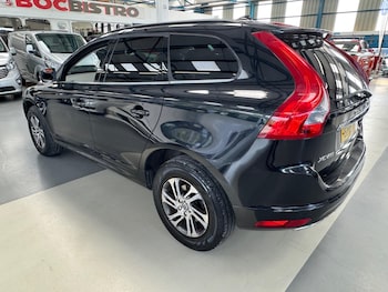 Used Volvo XC60 2015 for sale - 79521616: Photo