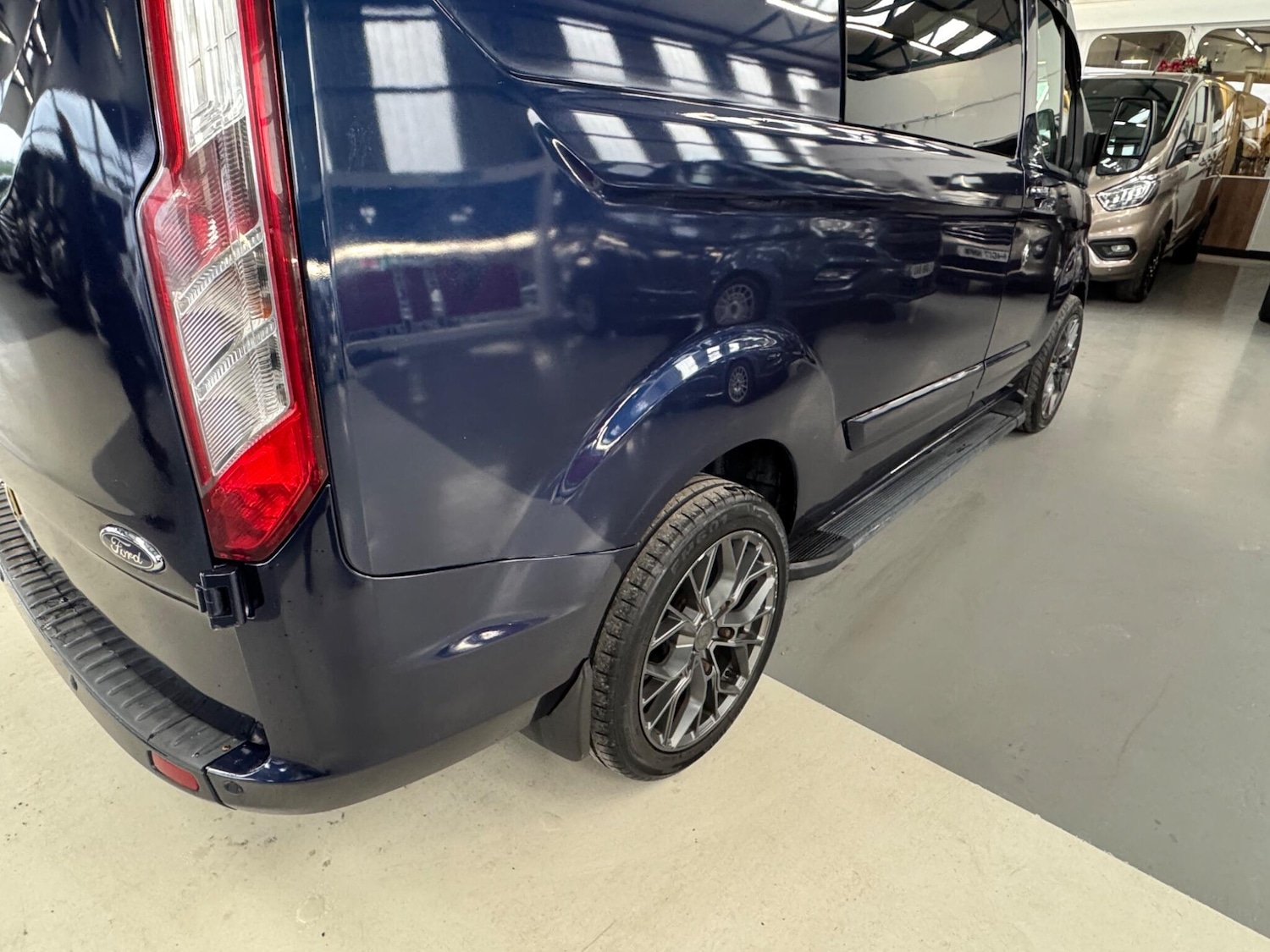 Used Ford Transit Custom for sale - 77364358: Photo 13