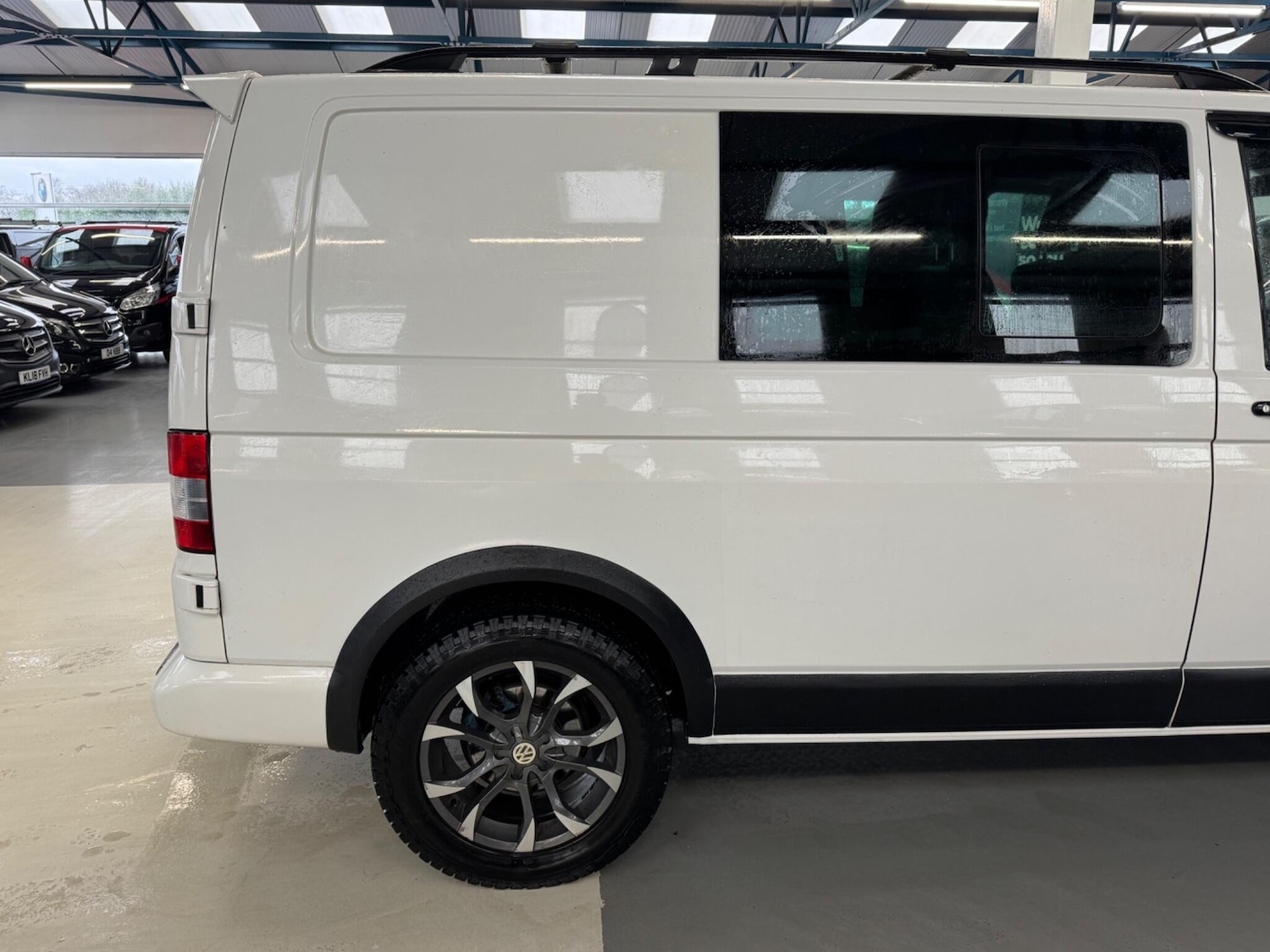 Used Volkswagen Transporter 2012 for sale - 77468573: Photo 16