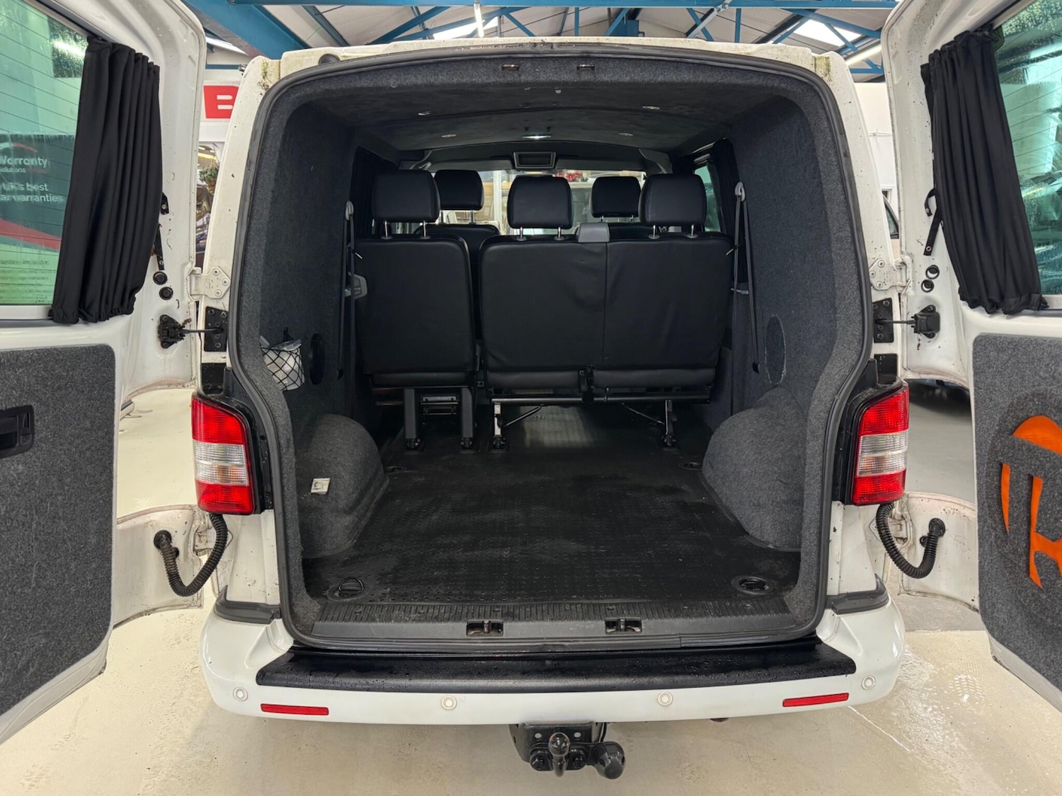 Used Volkswagen Transporter 2012 for sale - 77468573: Photo 21