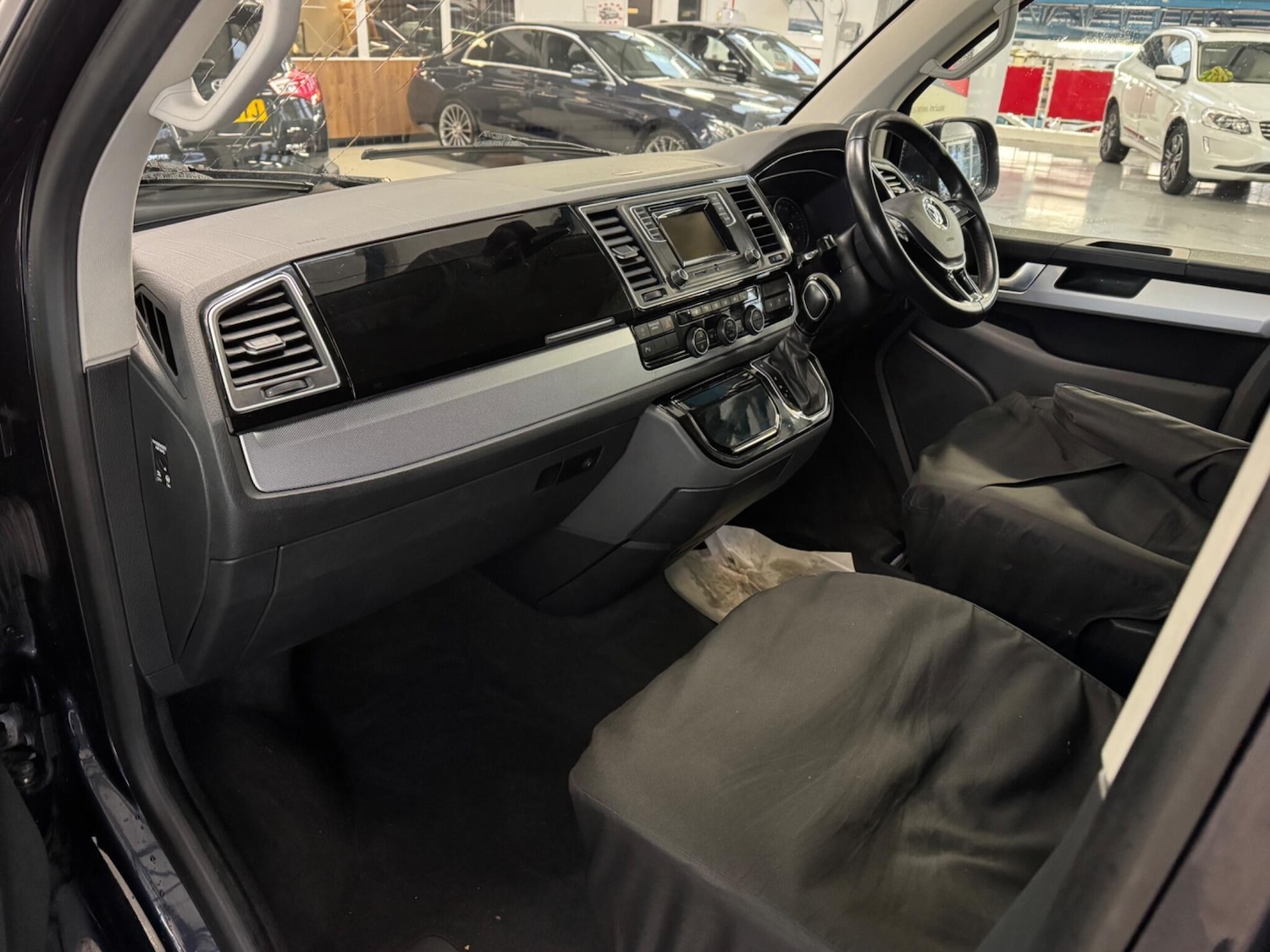 Used Volkswagen Caravelle for sale - 77497496: Photo 20