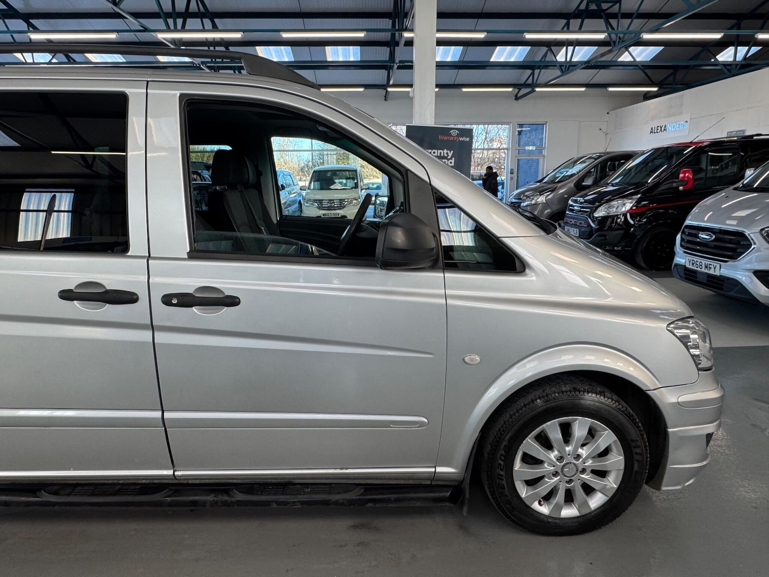 Used Mercedes-Benz Vito 2013 for sale - 77364349: Photo 7