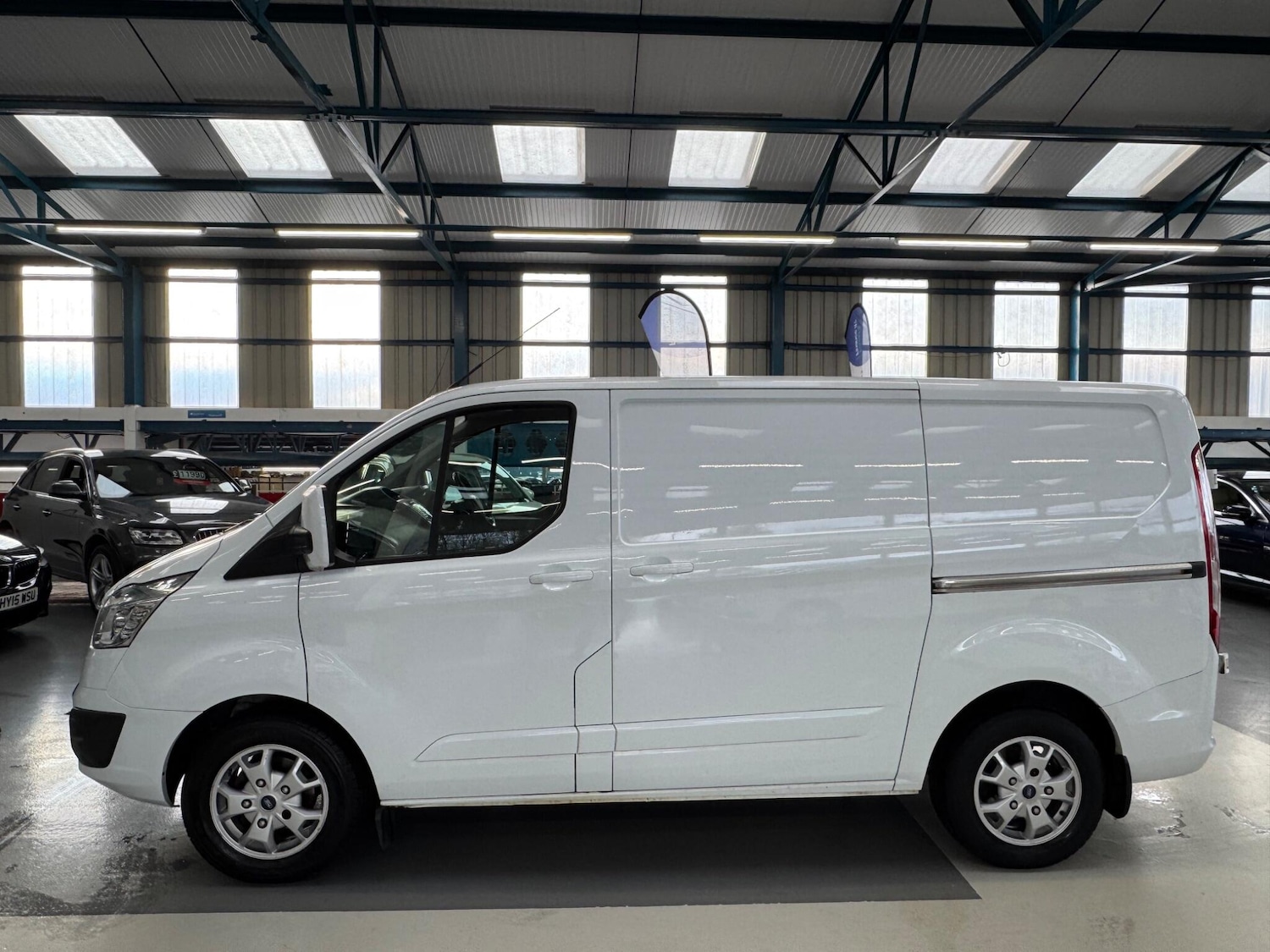 Used Ford Transit Custom for sale - 77599044: Photo 4