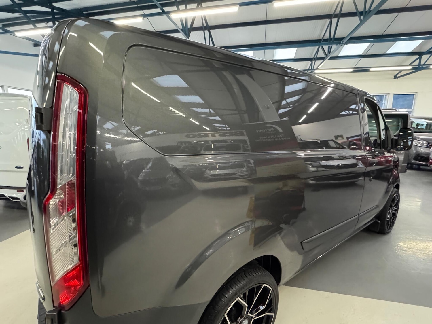 Used Ford Transit Custom for sale - 77574900: Photo 10