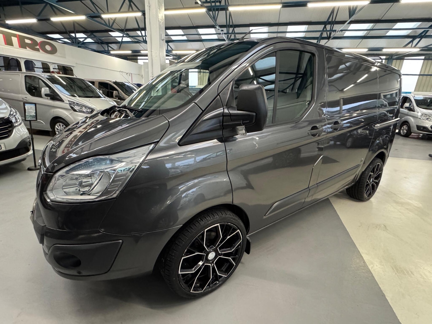 Used Ford Transit Custom for sale - 77574900: Photo 3