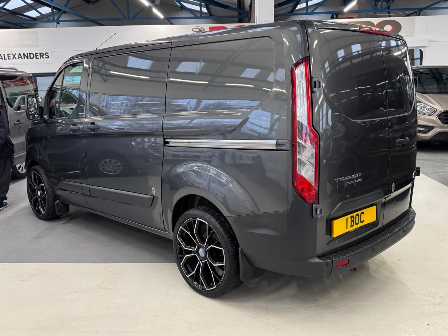 Used Ford Transit Custom for sale - 77574900: Photo 5