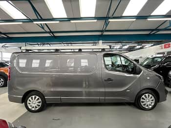 Used Vauxhall Vivaro 2016 for sale - 79669972: Photo