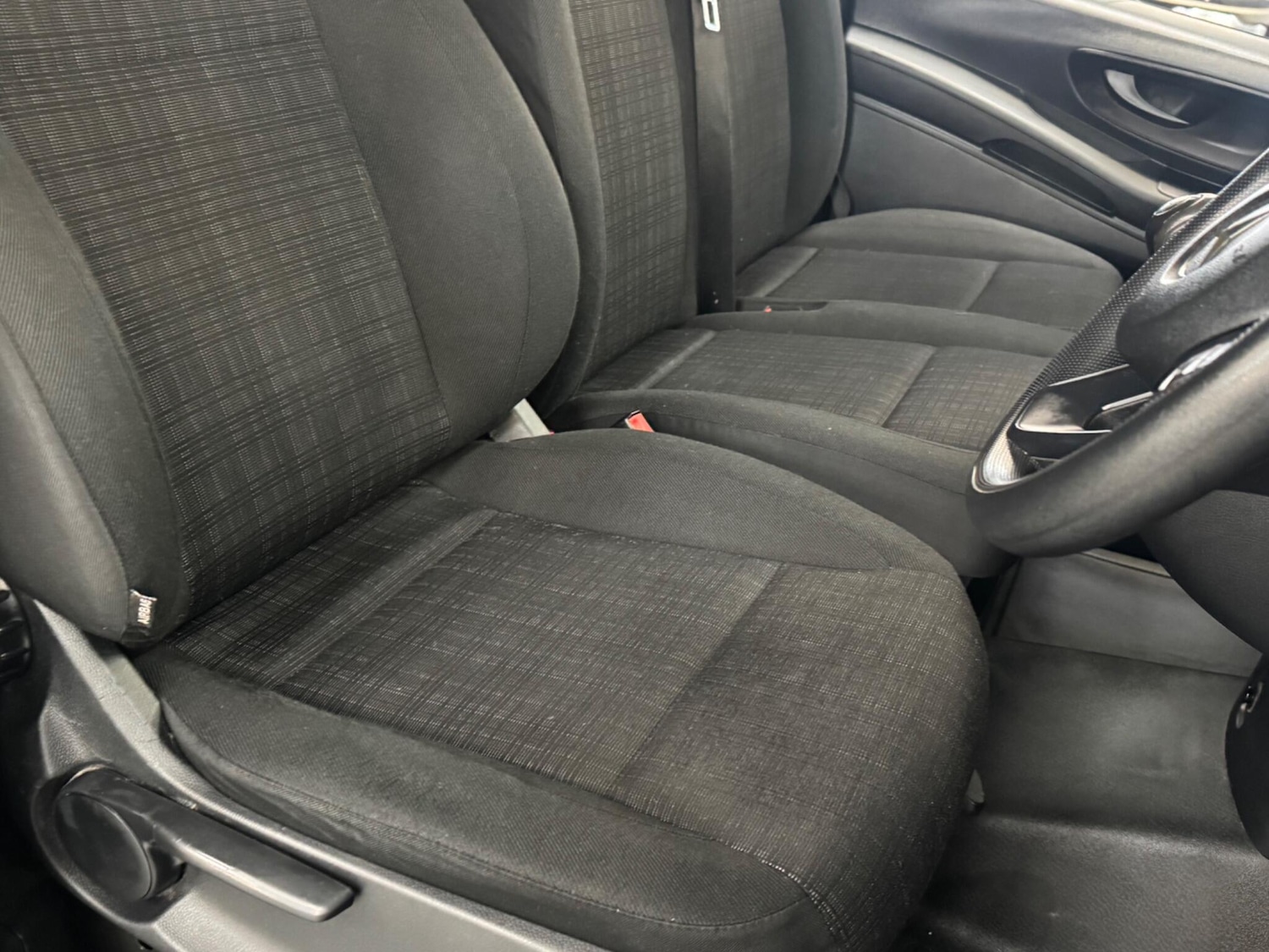 Used Mercedes-Benz Vito for sale - 77364373: Photo 12