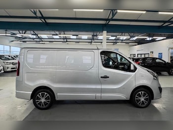 Used Vauxhall Vivaro 2018 for sale - 78128168: Photo