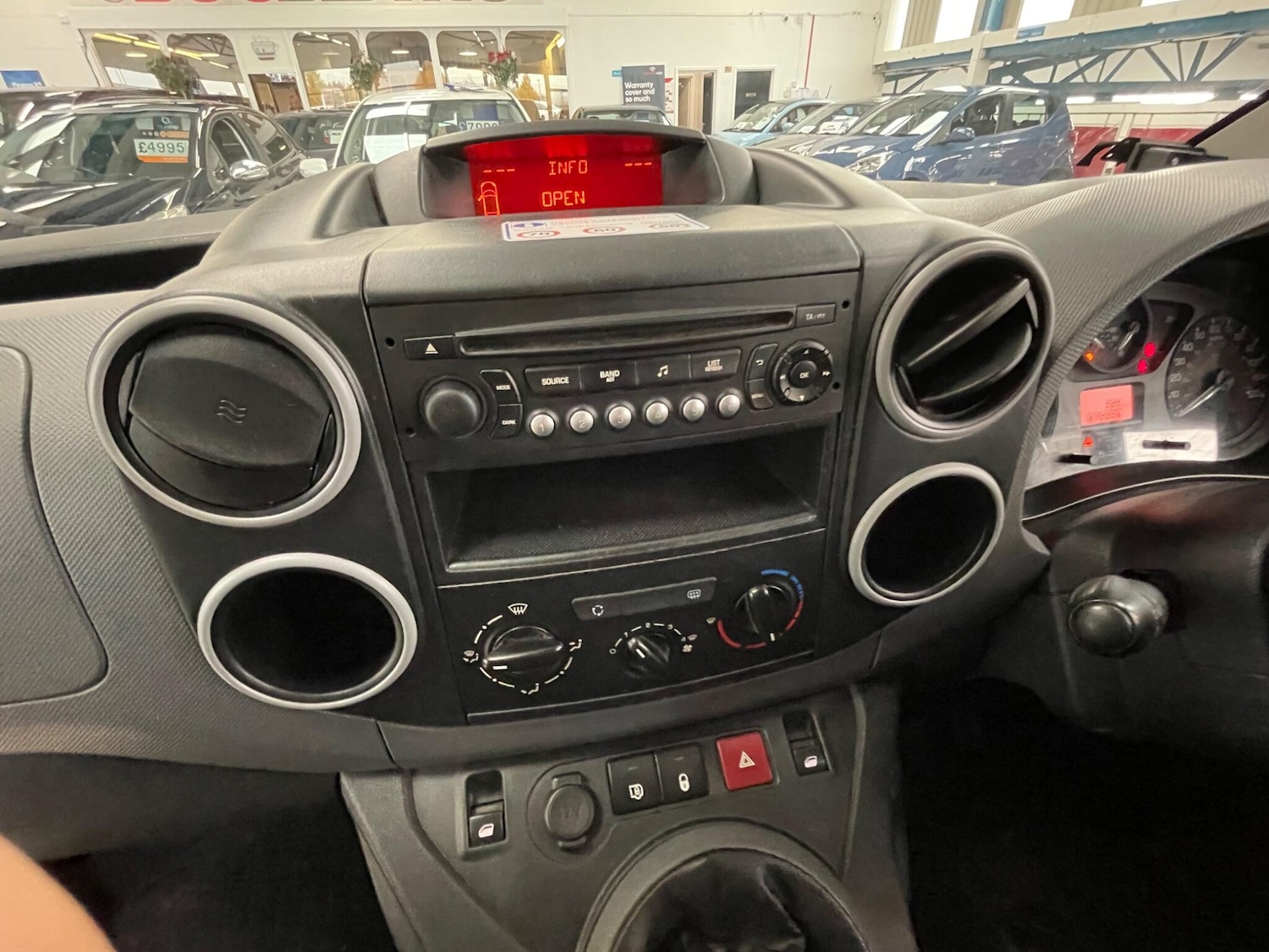 Used Peugeot Partner 2018 for sale - 77364326: Photo 10