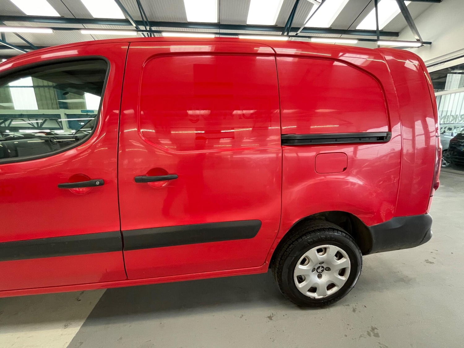 Used Peugeot Partner 2018 for sale - 77364326: Photo 12