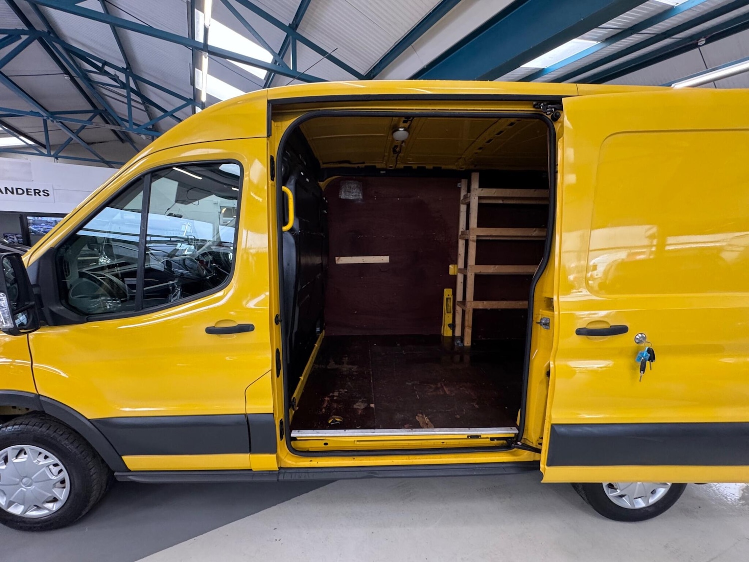 Used Ford Transit 2016 for sale - 77524976: Photo 3