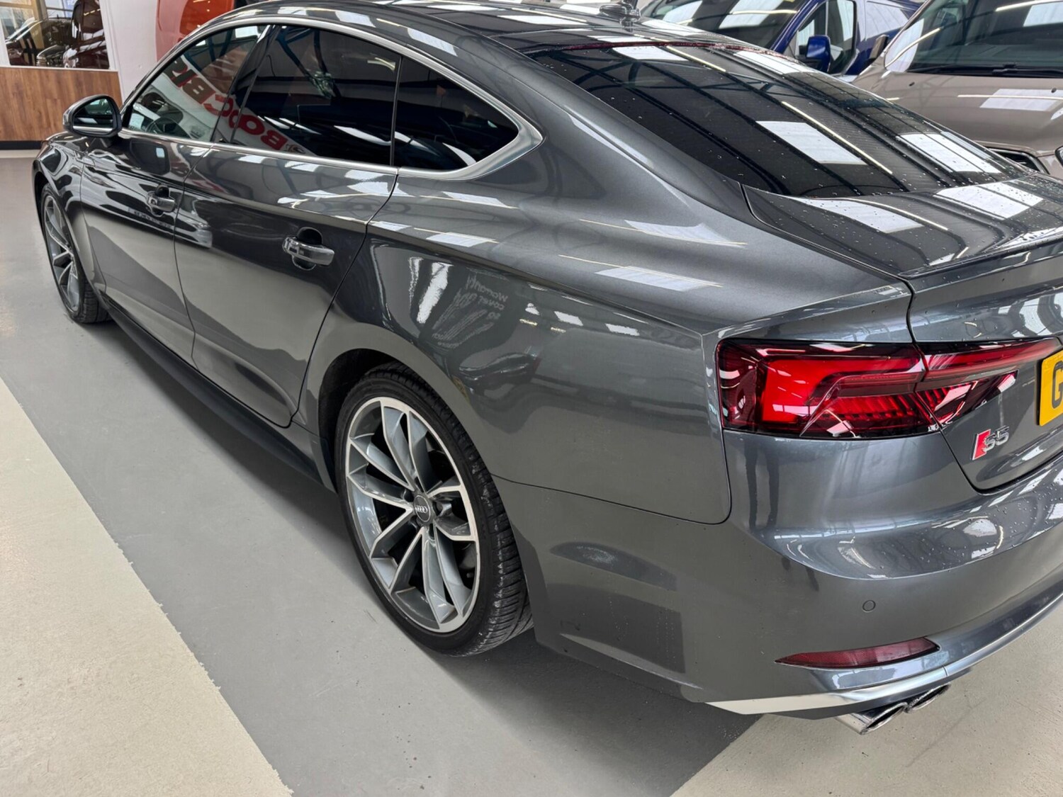 Used Audi S5 for sale - 77808849: Photo 6