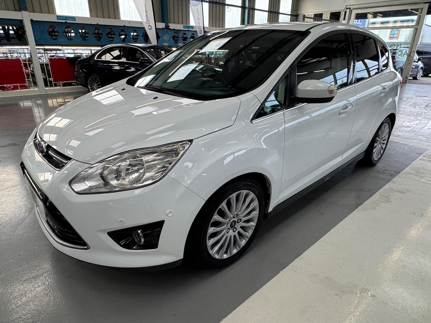 Used Ford C-Max 2013 for sale - 77364352: Photo 5