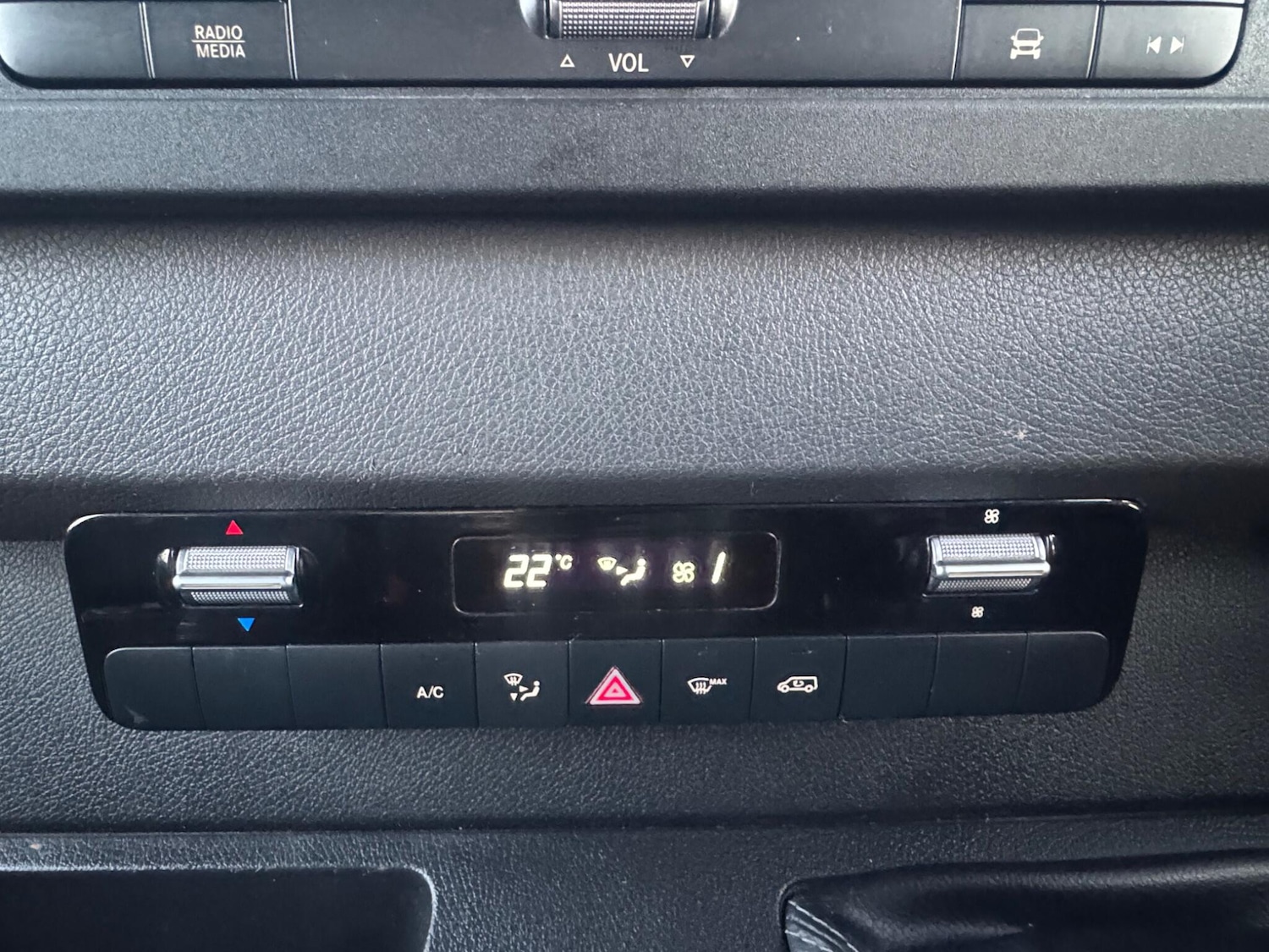 Used Mercedes-Benz Sprinter 2019 for sale - 77957102: Photo 3