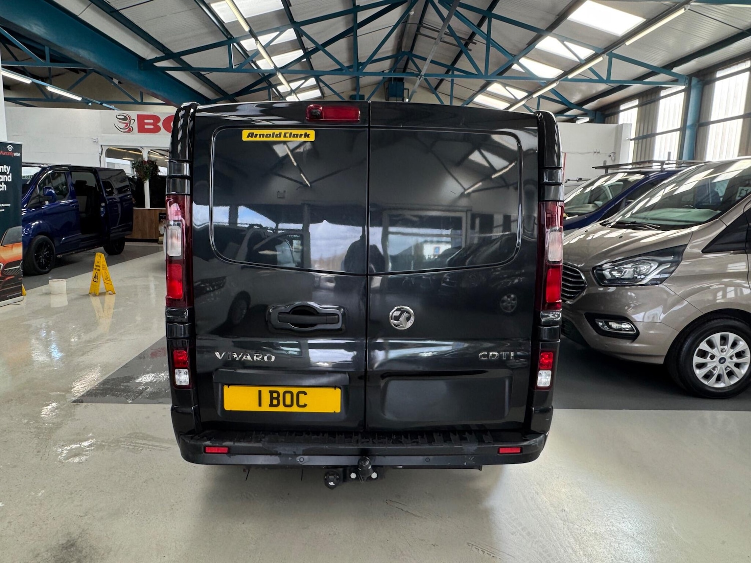 Used Vauxhall Vivaro 2017 for sale - 77839104: Photo 7