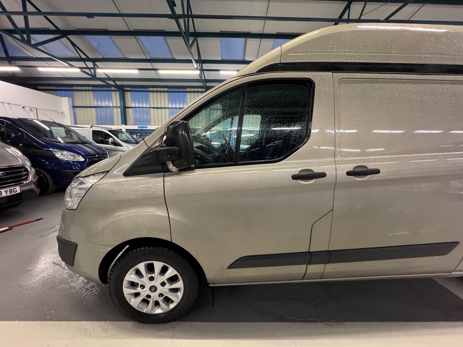 Used Ford Transit Custom for sale - 77364328: Photo 6