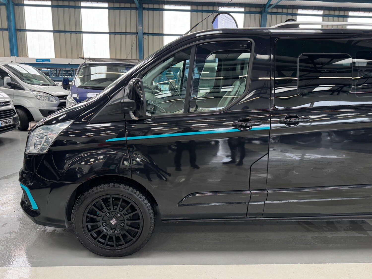 Used Ford Tourneo Custom 2015 for sale - 78006296: Photo 5