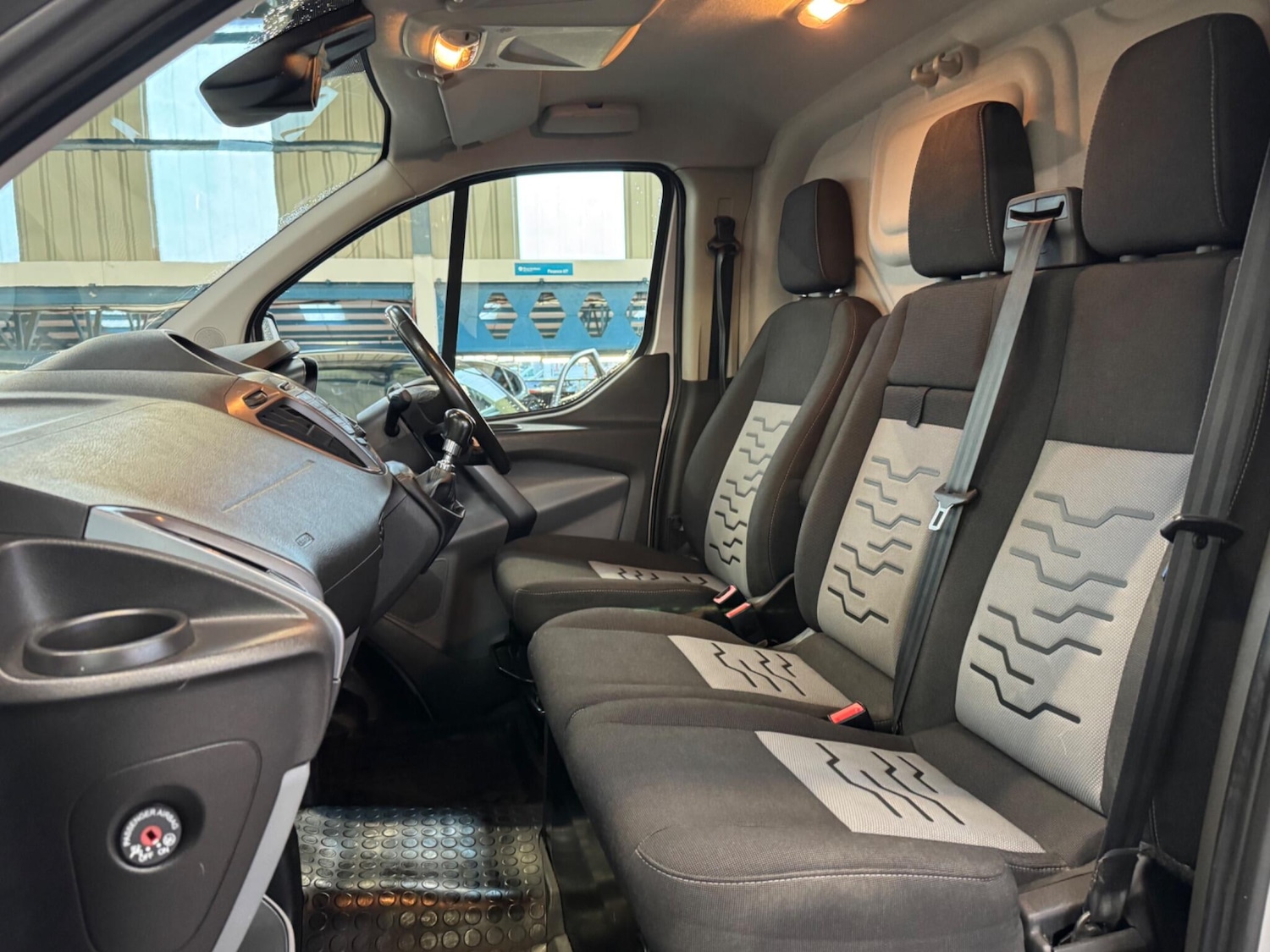 Used Ford Transit Custom for sale - 77364357: Photo 21