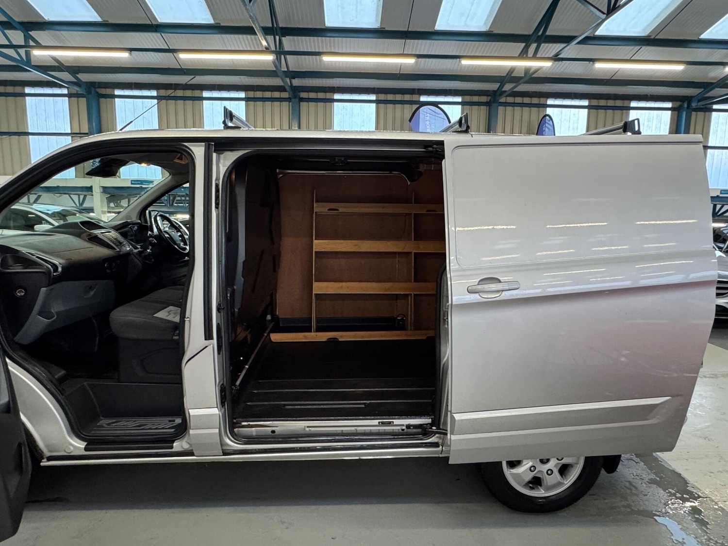 Used Ford Transit Custom for sale - 77364357: Photo 4